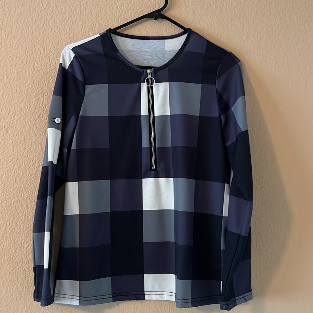 SHEIN Plaid Long Sleeve